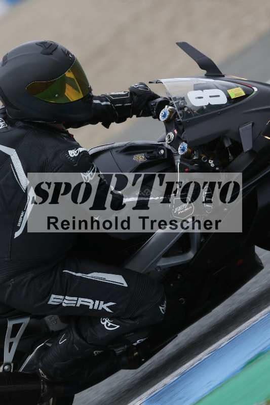 Archiv-2025/02 28.-31.01.2025 Moto Center Thun Jerez/gruen-green/83